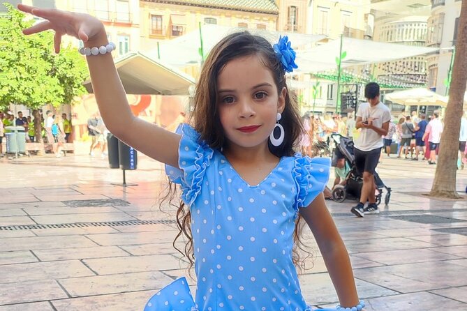 45 minutes flamenco dance class for family in Málaga - Key points before you book