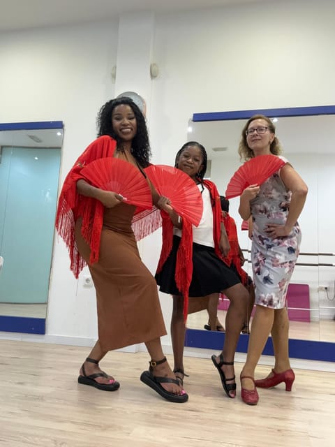 45 minutes flamenco dance class for family in Málaga - FAQ