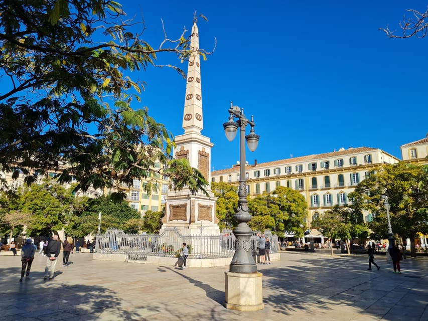 Audioguide City Walk Malaga for cruises (German & English) - English or German, with a few limits