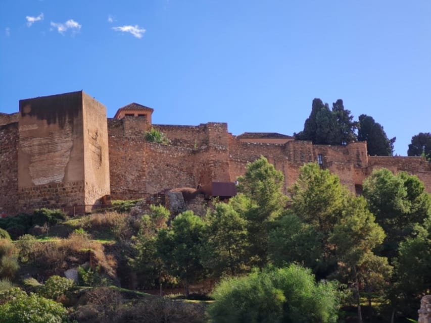 Audioguide City Walk Malaga for cruises (German & English) - Making a 2 to 3 hour walk your own