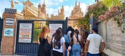 Benalmadena: Colomares Castle Tour with Entry Ticket