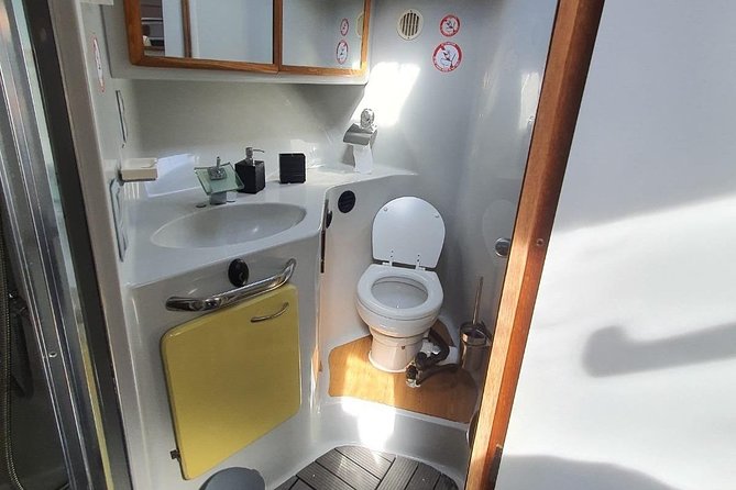 Boat Trip in Fuengirola, Dolphin Watching and Drinks - Drinks, snacks and the social side