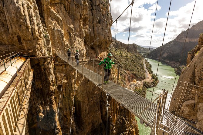Caminito del Rey and Ardales Guided Tour from Costa del Sol - Walking the Caminito del Rey