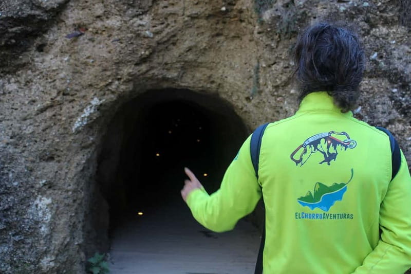 Caminito del Rey from Malaga all included - Breakfast stop: useful pause, extra cost