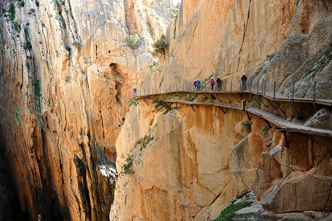Caminito del Rey Small Group Tour from Malaga with Picnic - Three hours on the Caminito