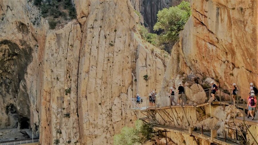 Caminito del Rey: Trekking Tour with Hiking Guide - Should You Book This Caminito del Rey Tour?