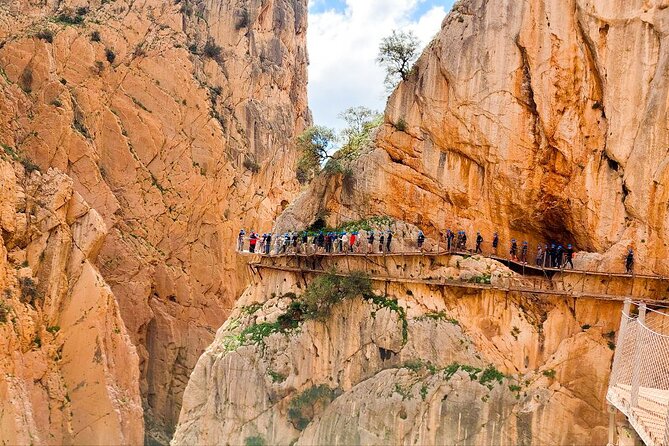Caminito del Rey with Pickup from Nerja, Torrox and Torre del Mar - What the $78.61 price covers