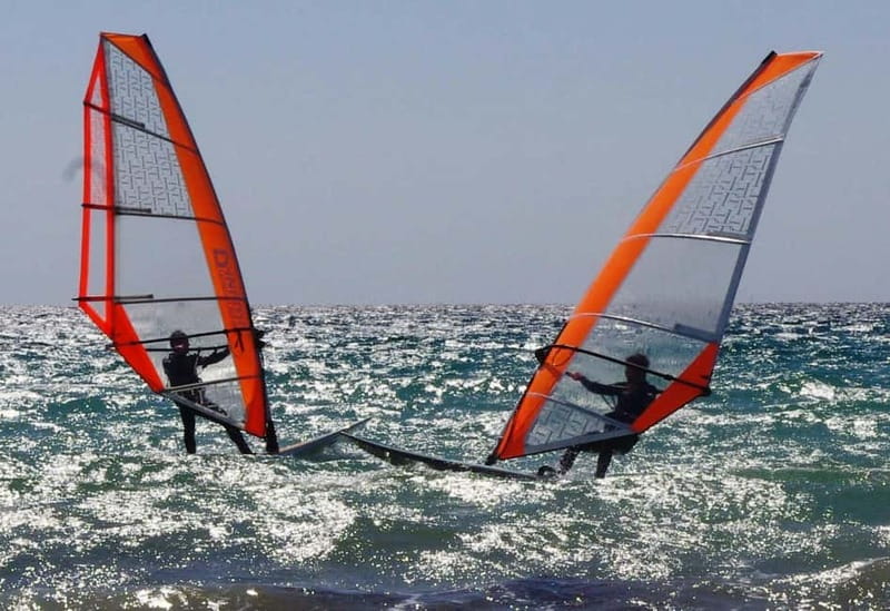 Costa del Sol: Beginner class Dynamic Windsurfing - Start on the beach with the basics