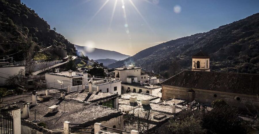 Discovering Las Alpujarras from Málaga - SemiPrivate - Soportújar and the Cueva del Ojo de la Bruja