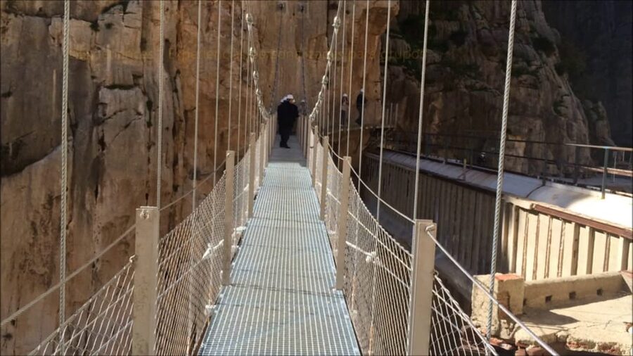 El Chorro: Caminito del Rey Gorge Route Guided Walking Tour - Up the stairway and onto the cliffside path