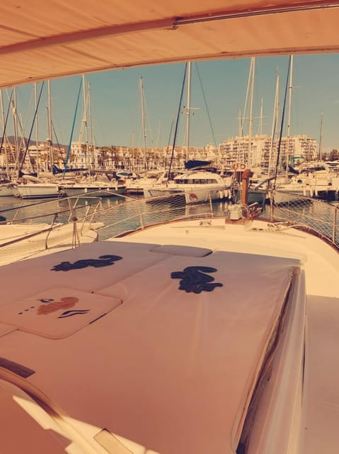 Estepona: Dolphin Searching Sunset Cruise with Drink & Snack - FAQ
