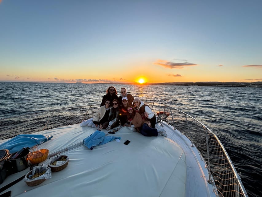 Estepona: Dolphins Searching Sea Cruise with Drink & Snacks - Snacks, drinks, and time to unwind