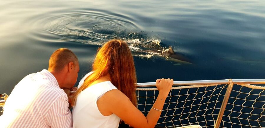 Estepona: Sunset boat trip & Cava & Tapa - FAQ