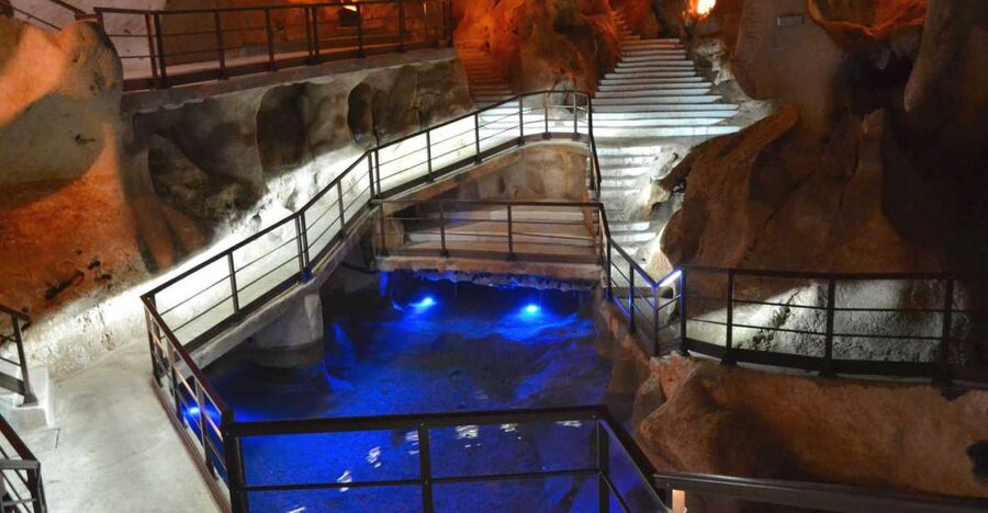 Explore Málaga and the Treasure Caves by Electric Car - A small electric car changes the way you see Málaga