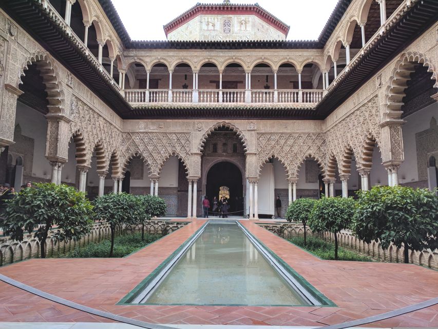 From Costa del Sol: Sevilla Day Trip with Real Alcázar Tour - Who should book this day trip?