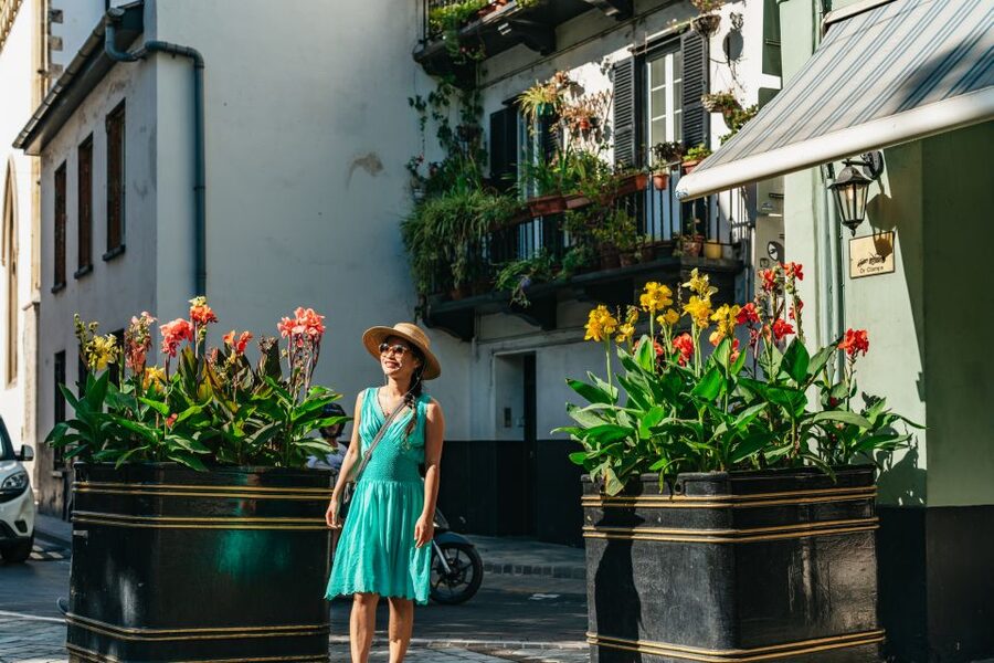 From Malaga and Costa del Sol: Gibraltar Tour - A long ride to a small, singular place