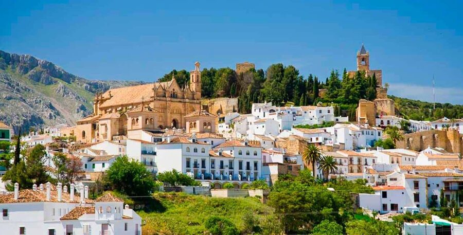 From Málaga: Caminito del Rey & Antequera: Dolmens and free time - Save your energy for Caminito del Rey