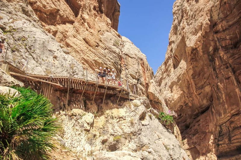 From Málaga: Caminito del Rey Day Trip & Guided Tour - Walking the rebuilt Caminito del Rey