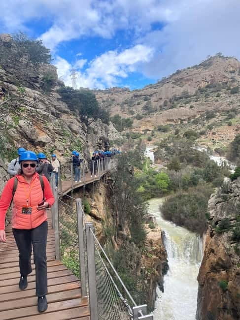 From Malaga: Caminito del Rey guided tour + round-trip transportation - Who should book this tour