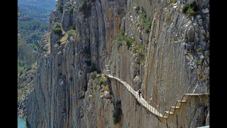 From Malaga: Caminito del Rey Private Guided Tour - Key points before you book