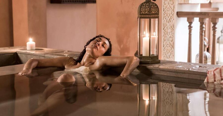 From Malaga: Hammam Bath, Kessa and Relaxing Massage Tour - From check-in to the first bath