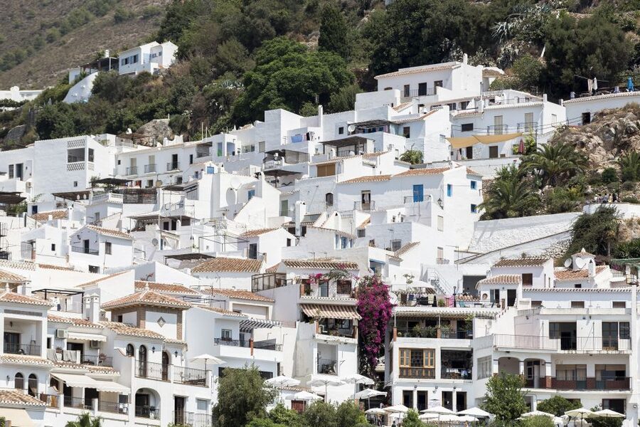 From Malaga: Nerja and Frigiliana Tour - Nerja’s Balcony of Europe and coastal streets