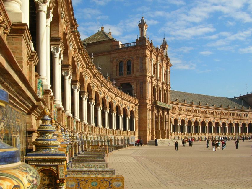 From Malaga: Private Seville, Alcazar and Cathedral Day Trip - A Long Day From Malaga to Seville