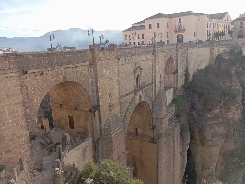 From Malaga: private tour Ronda and Setenil de las Bodegas - Lunch, free time, and how to use the day well