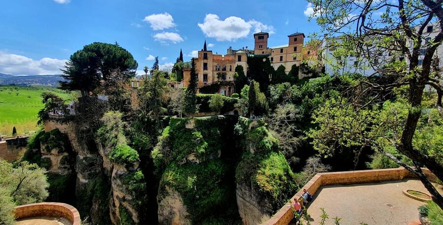 From Malaga: Ronda and Setenil Tour with Scenic Train - Is the guided Ronda walk worth choosing?