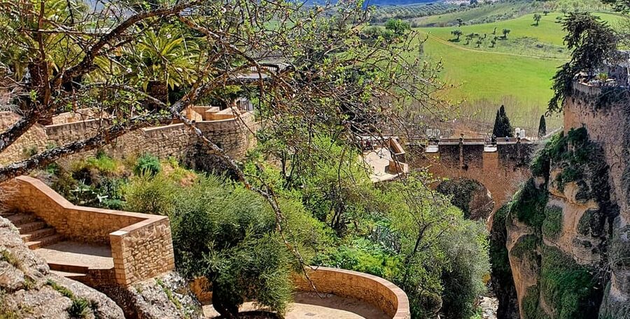 From Malaga: Ronda and Setenil Tour with Scenic Train - Should you book the Ronda and Setenil day trip?