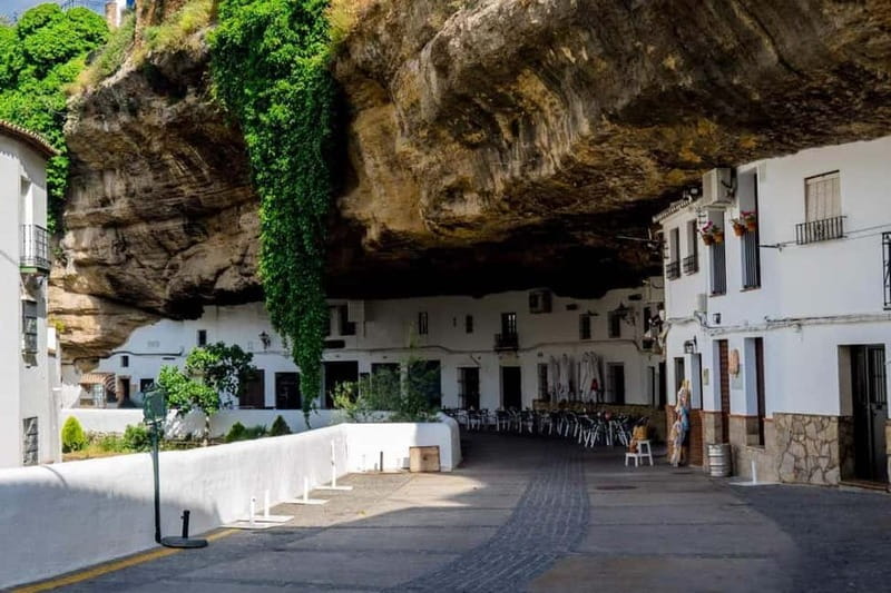 From Malaga: Ronda & Setenil de las Bodegas Guided Day Trip - What $30 buys, and what it does not