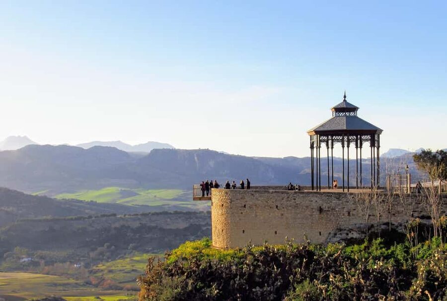 From Malaga: Ronda y Setenil de la Bodegas Day Trip by coach - Is $70 good value?