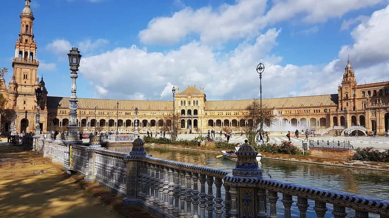 From Malaga: Seville Day Trip with Real Alcázar Tickets - The Alcázar makes the long ride worthwhile