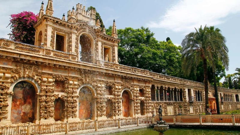 From Malaga: Seville Day Trip with Real Alcázar Tickets - Who should book this Seville day trip?