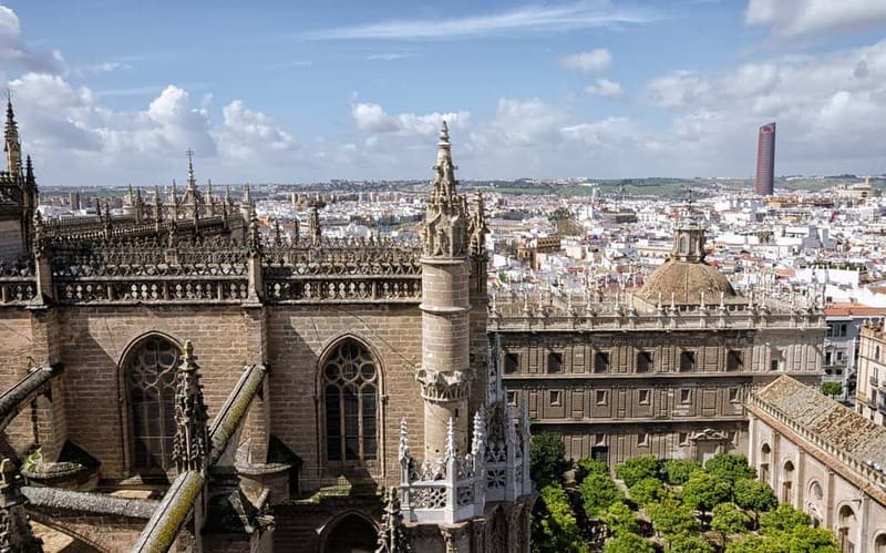 From Malaga: Seville Day Trip with Real Alcázar Tickets - Plaza de España gives you a first look