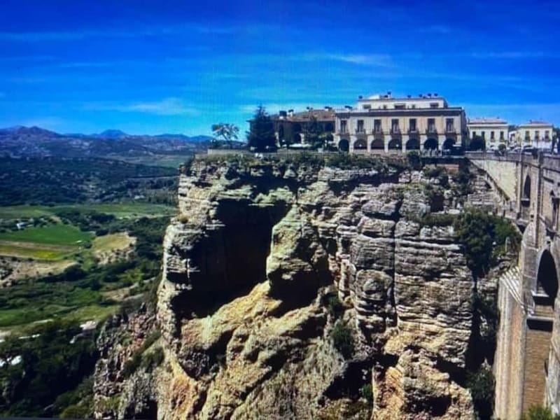 from Marbella, Estepona:Private tour Ronda incl. transfer,bullring,tapas - A walk through Ronda’s old streets