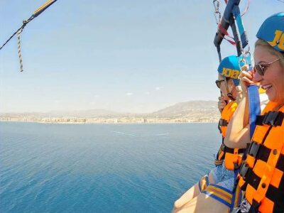 Fuengirola: Deluxe Parasailing Flight from Fuengirola Port