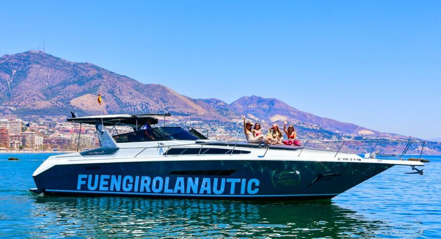 Fuengirola: Dolphin Watching by Yacht with Snacks and Drinks - Leaving Fuengirola port for open water