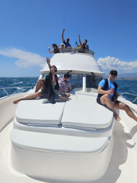 Fuengirola: Dolphin Watching Excursion with Refreshments - Setting out from Monarca Nautica