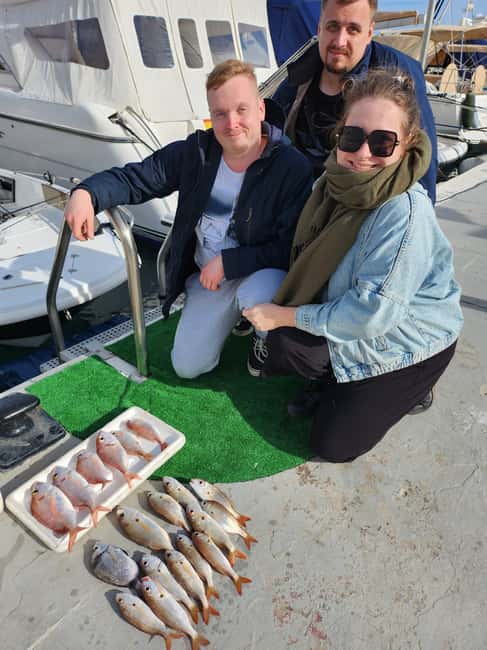 Fuengirola: Fishing Trip with Drinks and Gear - What bottom fishing feels like