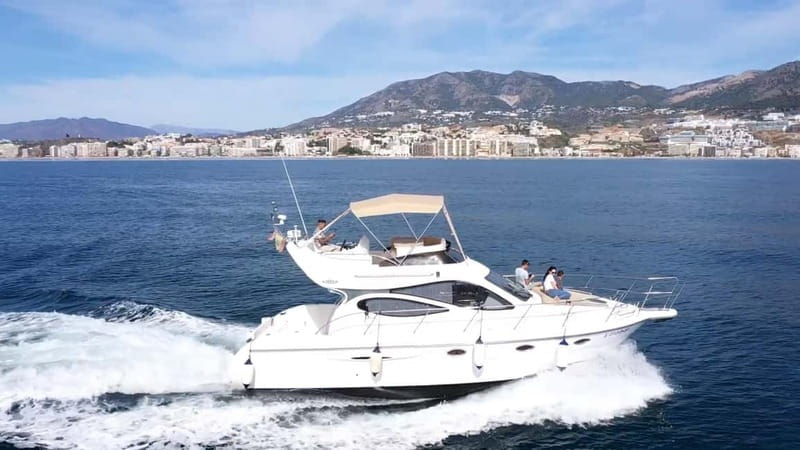 Fuengirola: Sunset Boat Tour - Cocktail Dinner & Champagne - Cocktail dinner, champagne, and a playlist