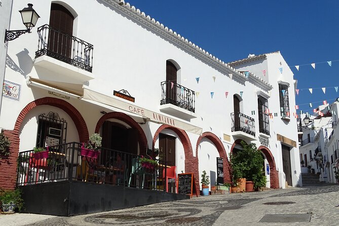 Guided Walking Tour of the Old Town of Frigiliana - Starting at Casa de la Cultura