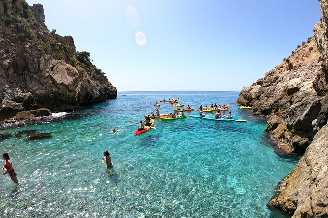 Kayak and Snorkeling Excursion in Maro Cerro Gordo Cliffs - Getting settled before you paddle