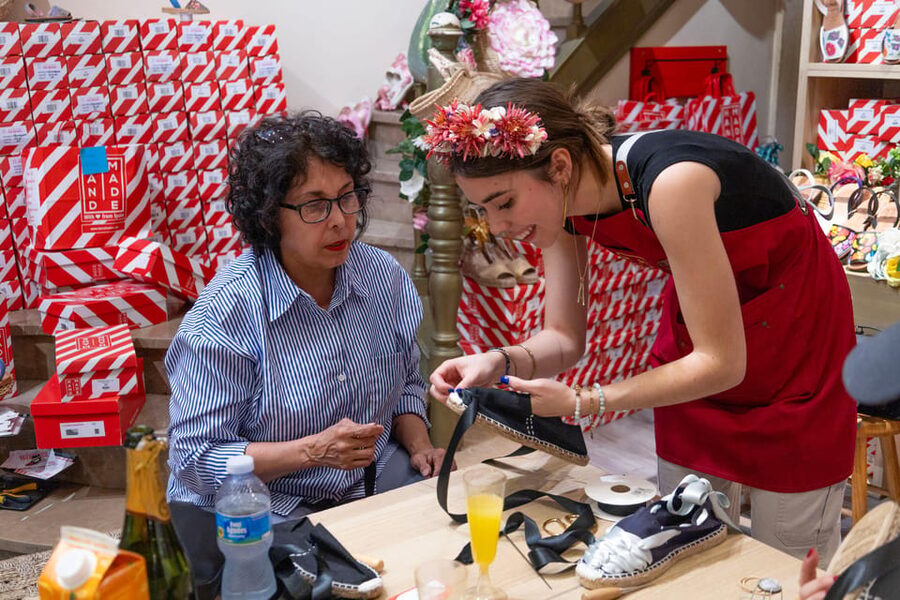 Make Authentic Espadrilles Shoes in Marbella - Two Hours With the Artisans