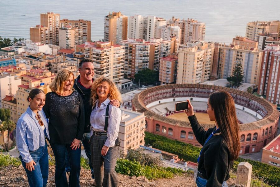 Málaga 1-hour by TukTuki: Essential and Private Tour - Who will get the most from this tuk-tuk ride?
