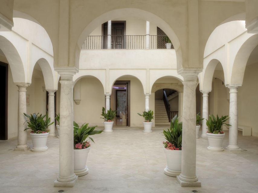 Málaga: Carmen Thyssen Museum Ticket - Temporary exhibitions and changing displays
