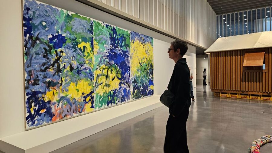 Málaga: Center Pompidou Málaga Ticket - Follow the collection through the 20th and 21st centuries