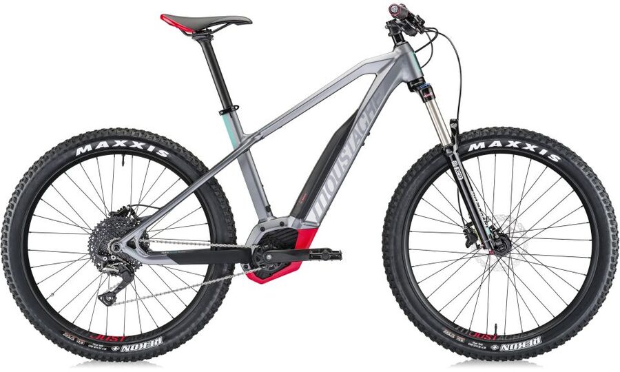 Malaga: Electric Bike Rental - The bikes and what comes with them