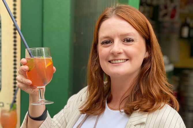 Málaga Evening Tapas Crawl Tour by Food Lover Tour - Good company, with a few menu limits