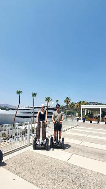 Malaga: Gibralfaro Castle, Bullring and Port Segway Tour - Centre Pompidou Málaga and the short city stops